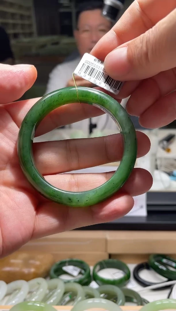 未镶嵌手镯和田玉54-55圈口 0116