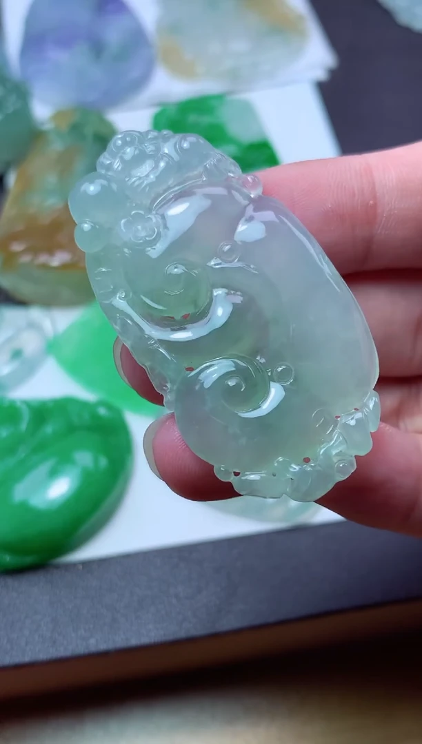 翡翠未镶嵌颈饰天然翡翠