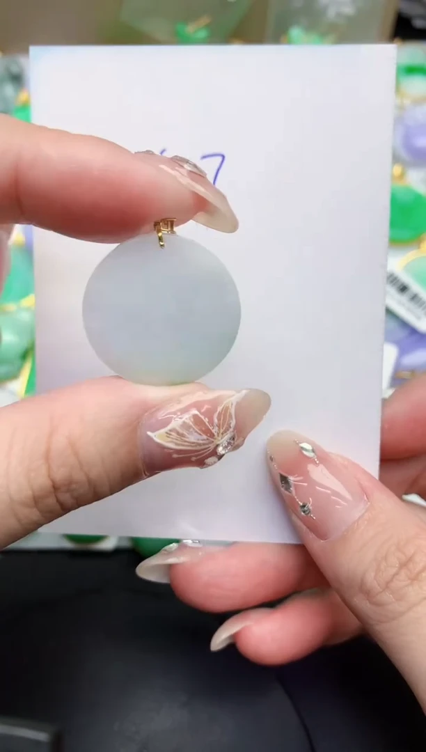 【闪购商品】翡翠颈饰18K金镶嵌000000000000