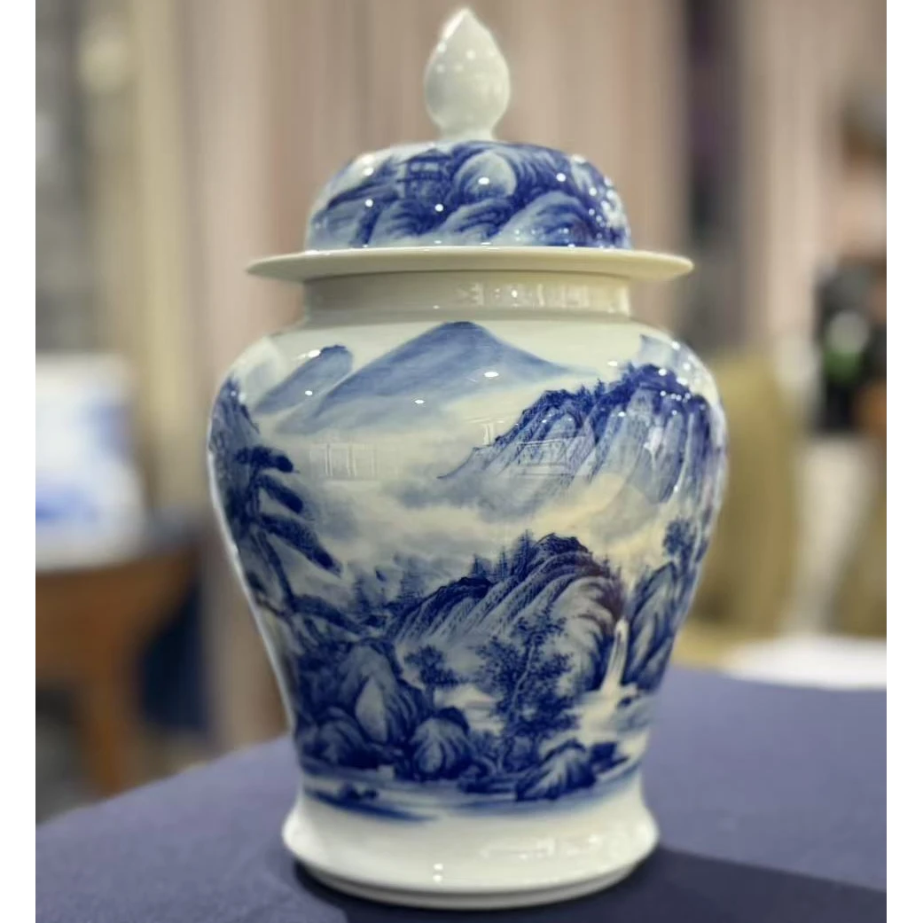 【景德镇】高温陶瓷，手工手绘青花将军罐