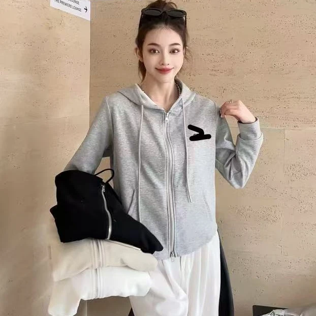 4032刺绣字母女士春款外套