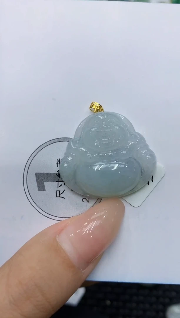 颈饰18K金镶嵌翡翠111111111111