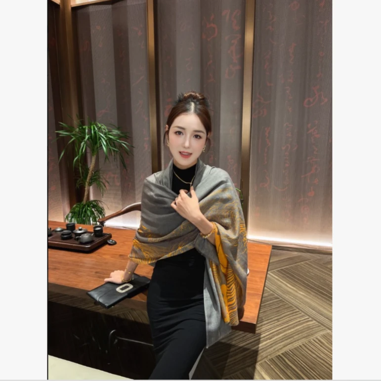 夏天【苍茫之间】100澳毛戒指绒100*200时尚百搭围巾披肩