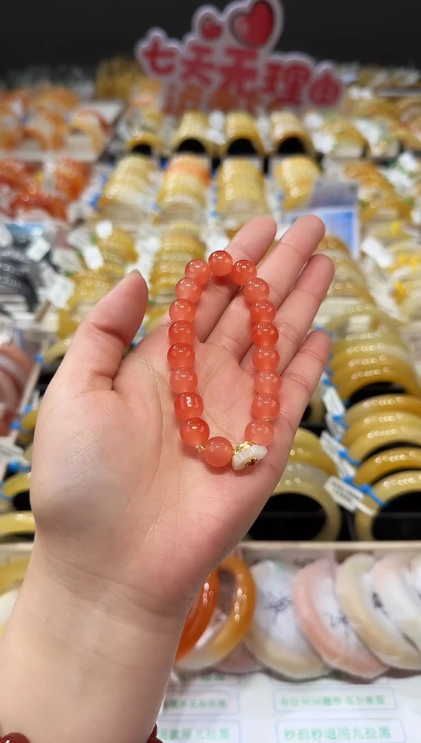 未镶嵌手镯石英质玉888