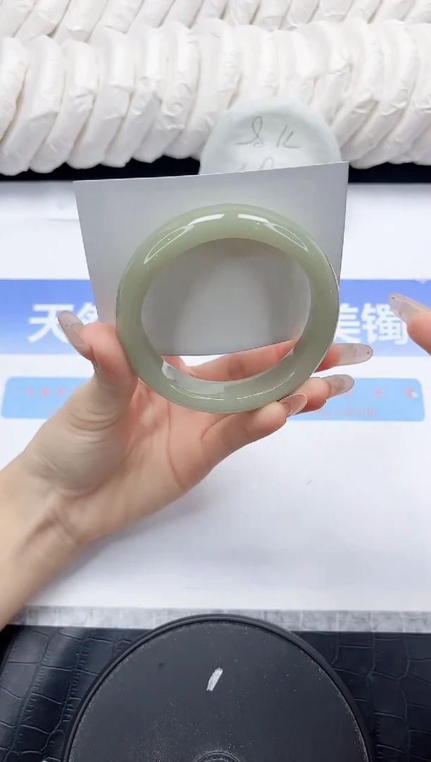 未镶嵌手镯石英质玉20-60