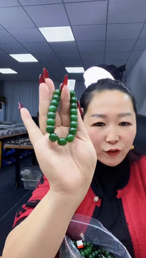 未镶嵌手链和田玉天然和田玉俄碧菠菜绿货头12+老型