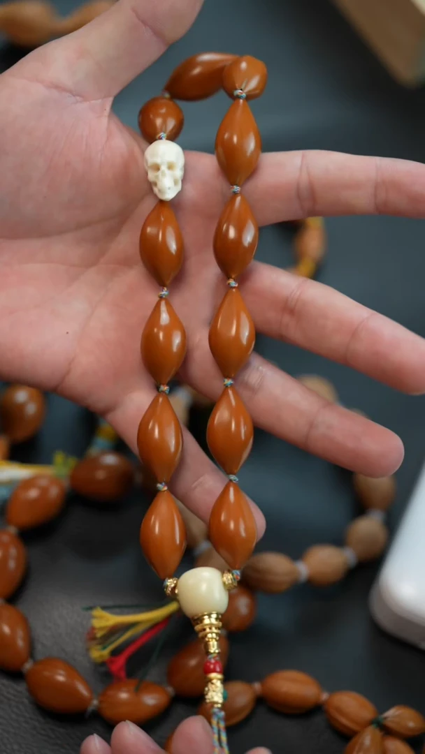 手串/手链橄榄核精编  惊鸿手持