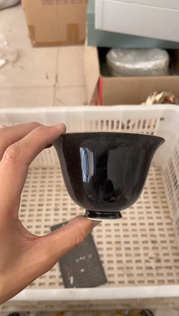 杯无运费险有瑕疵的摄影的产品有使用过的痕迹有点脏介意勿拍