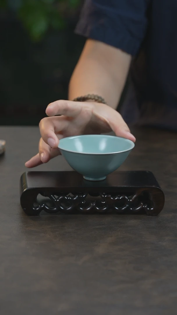 斗笠杯（王国奇手签专属器型）（天青）