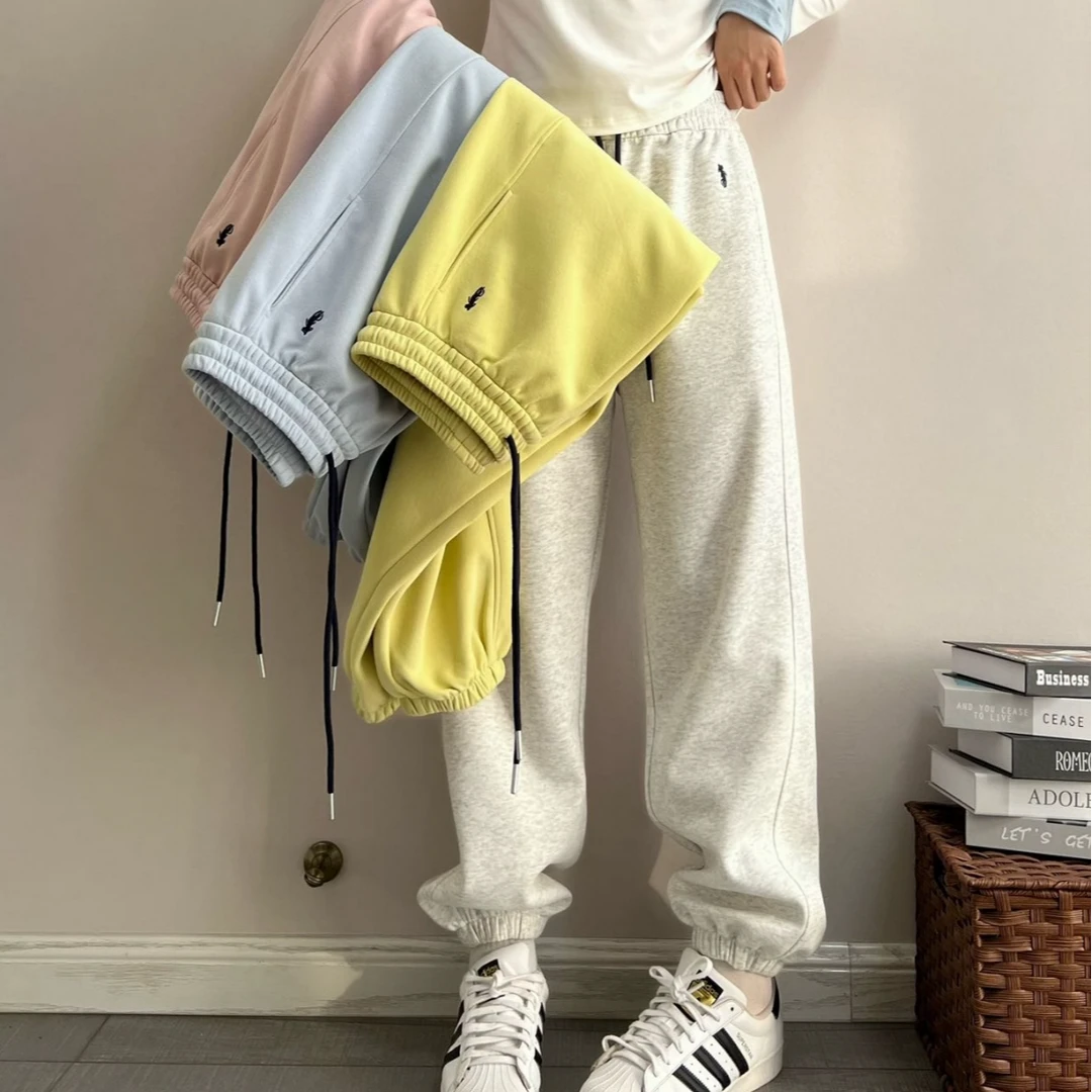 版型正！女装春秋新款小马刺绣卫裤 女宽松休闲缩口百搭休闲长裤子