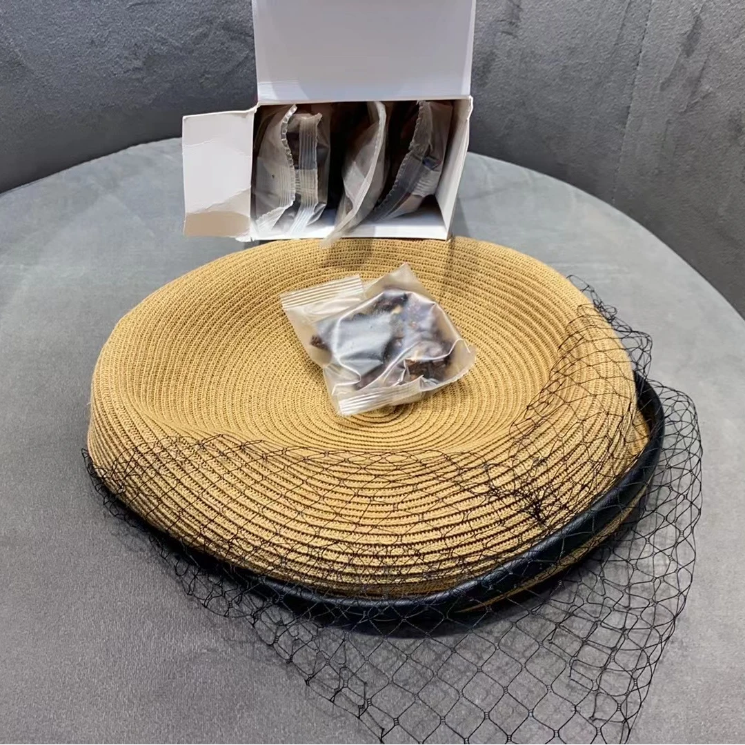 9352 小众设计潮牌买手店女款女装帽