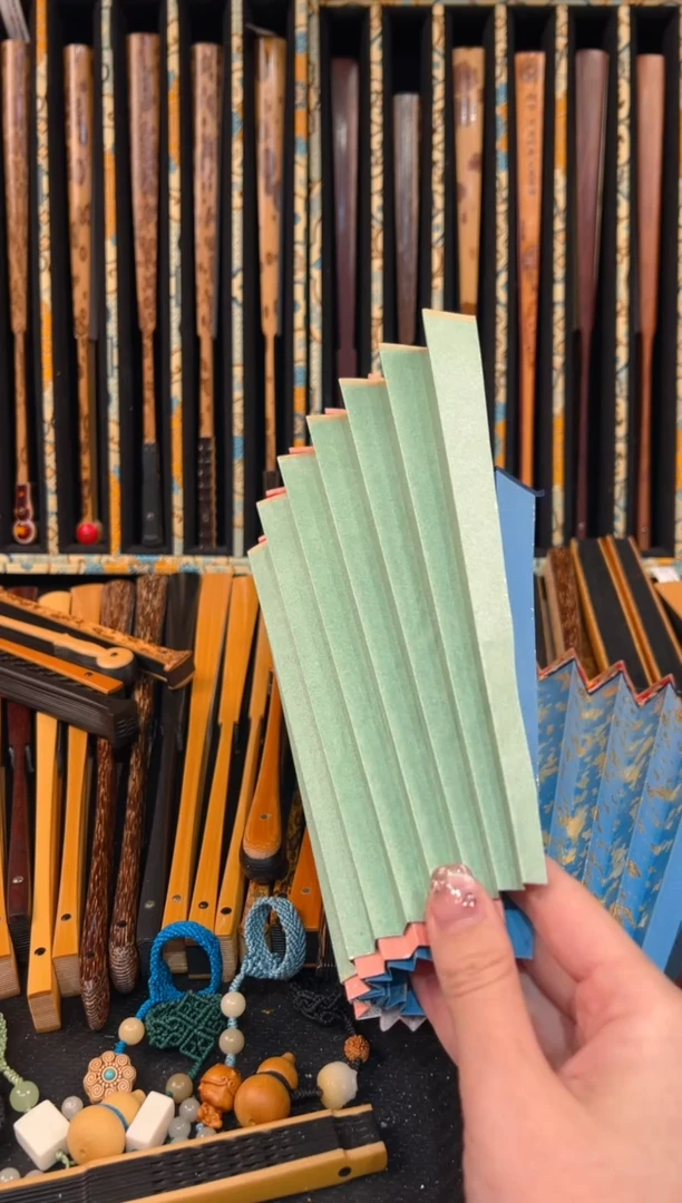 扇子K*’苏州满洒扇面