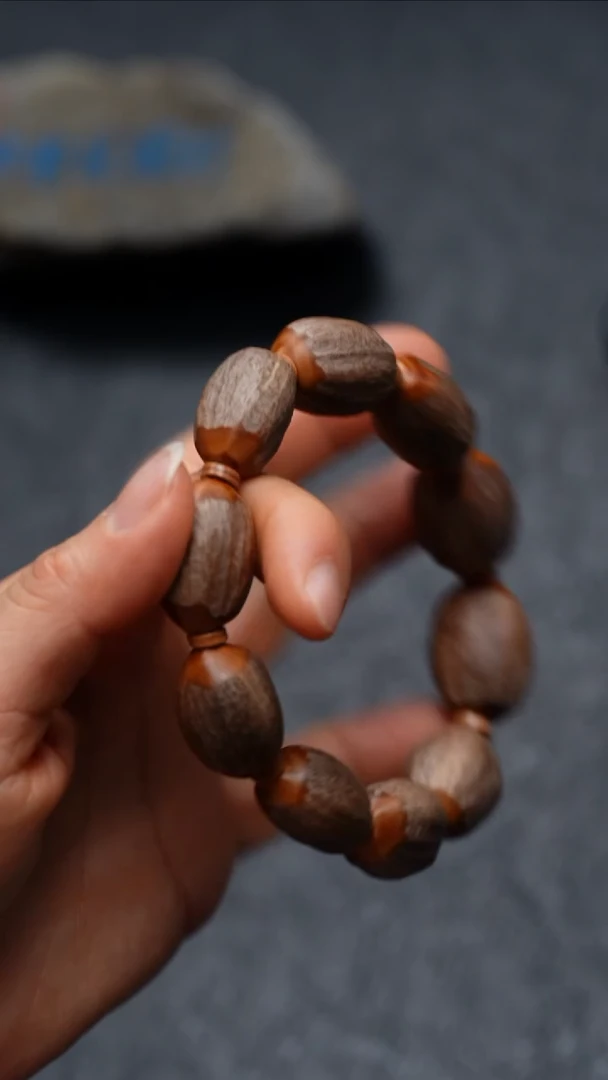 【闪购商品】橄榄核吊坠橄榄核