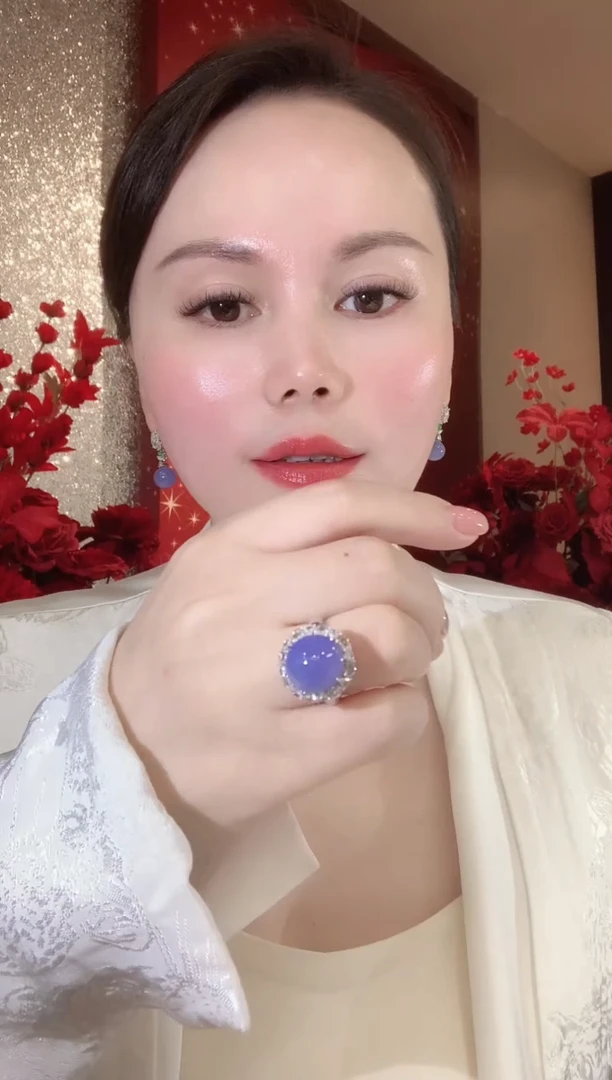 18K金镶嵌戒指翡翠C62 紫货有一定色差