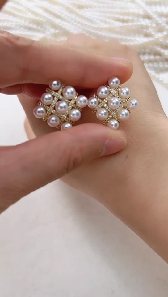 【闪购商品】淡水珍珠耳饰未镶嵌金色棋盘