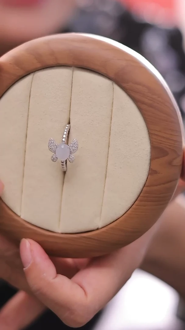 【闪购商品】翡翠颈饰未镶嵌24小时内发货质保A货