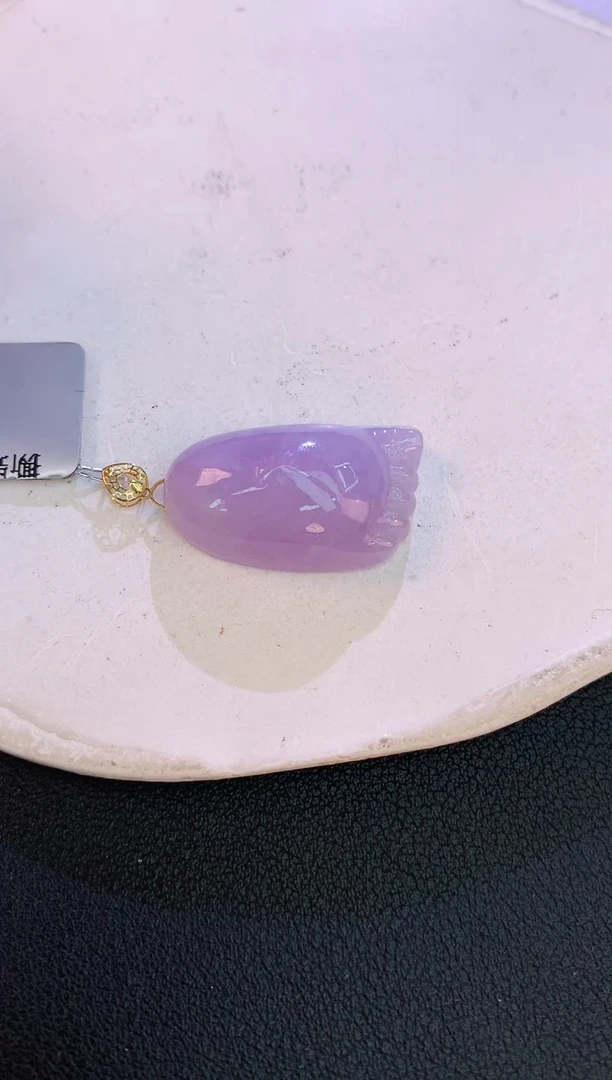 翡翠18K金镶嵌颈饰赠礼盒证书 麦麦