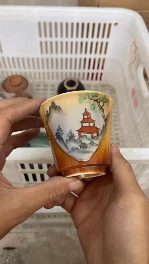 杯无运费险有瑕疵的摄影的产品有使用过的痕迹有点脏介意勿拍