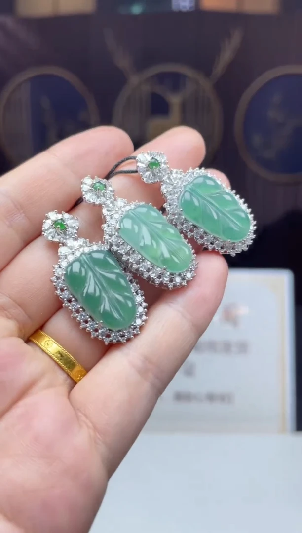 【闪购商品】翡翠颈饰未镶嵌多样性发货 (只发一件) *P6