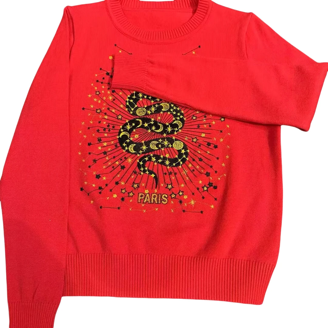 4578 时尚刺绣圆领针织衫长袖套头毛衣女秋冬新款