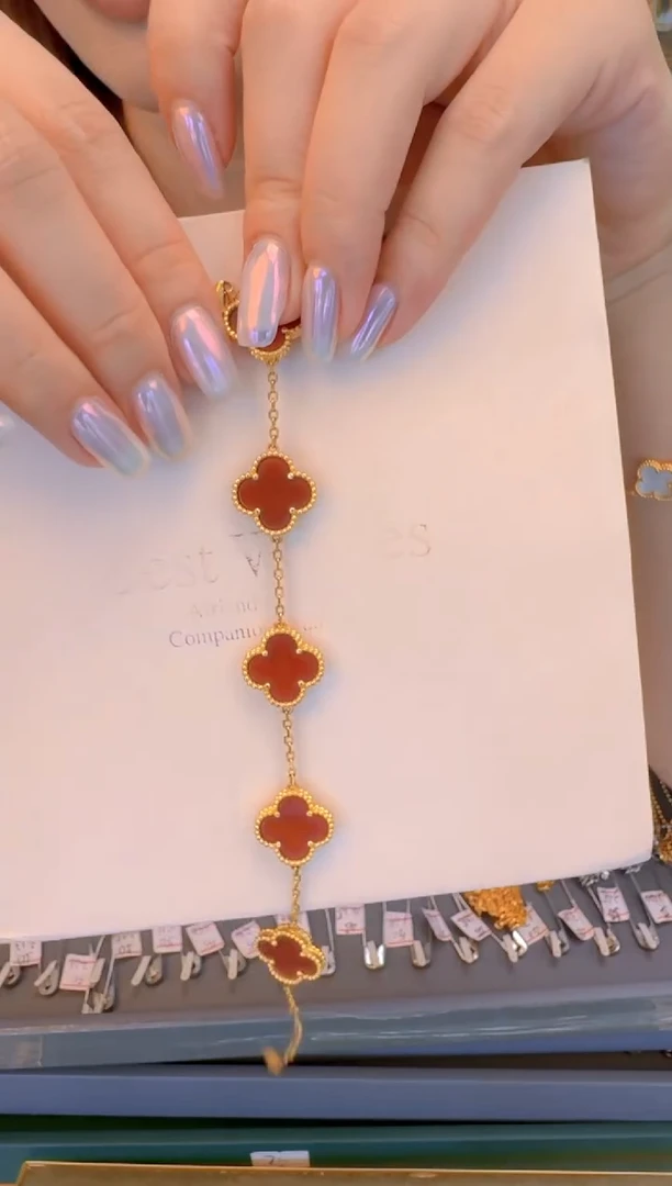 四叶草红色手链3.20g（多样性随机发货）