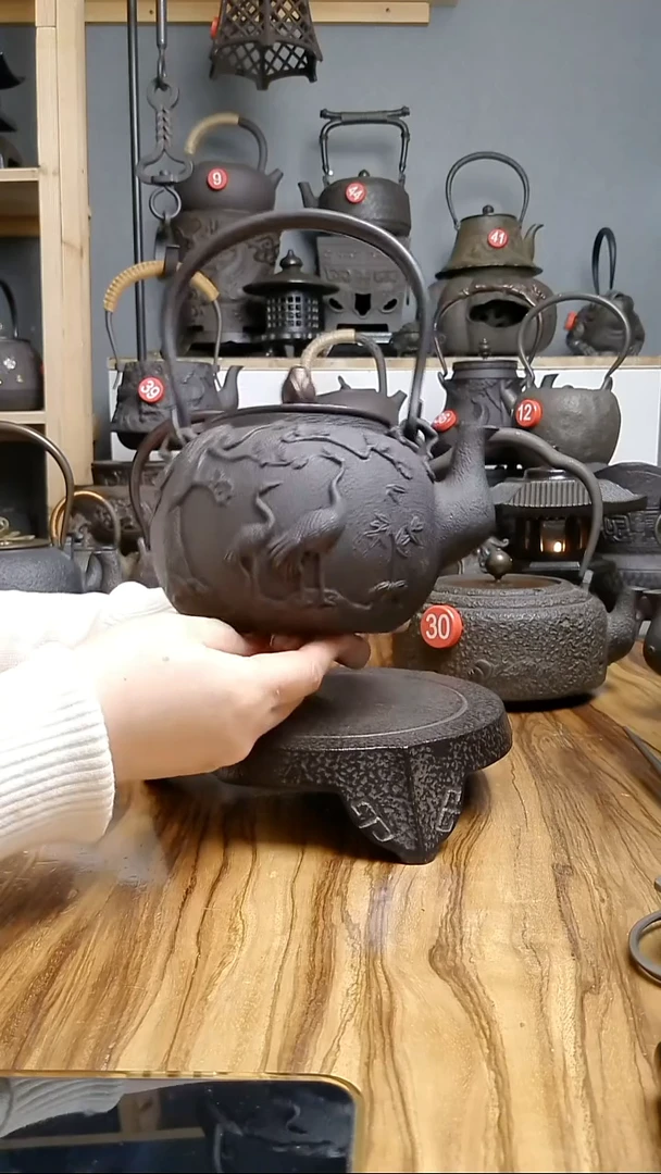铸铁纯手工龟鹤延年烧水壶1200毫升