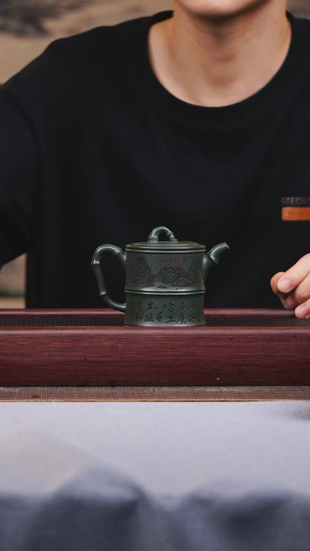 宜兴紫砂作品 绿泥竹节高汉瓦
