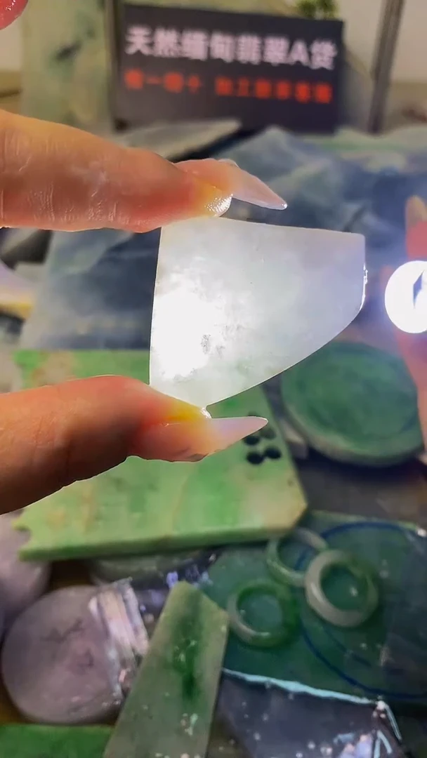 翡翠裸石天然A货缅甸翡翠高品质边角料799