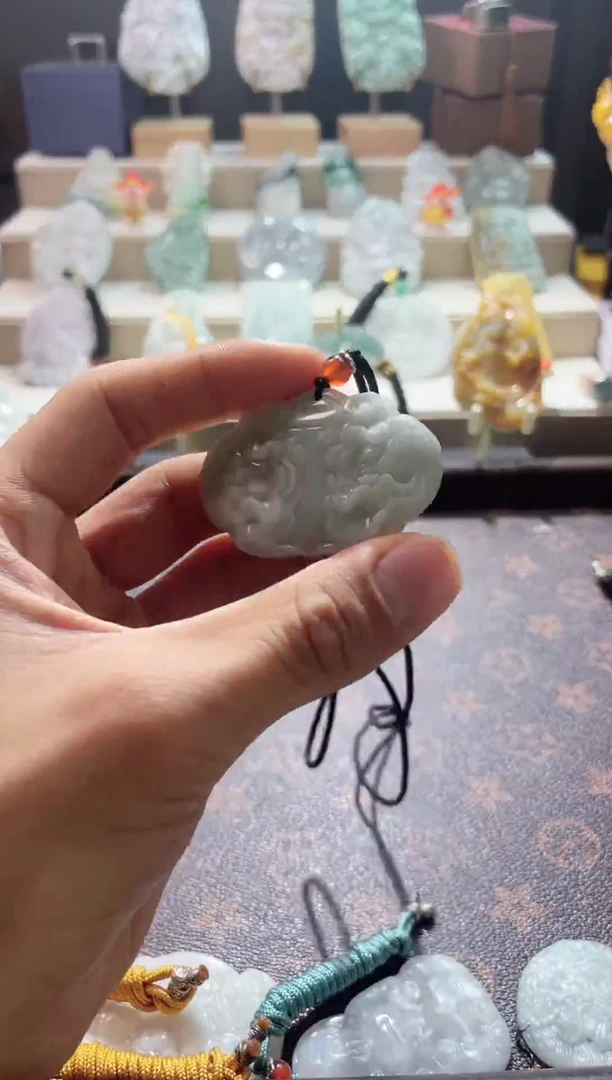 颈饰未镶嵌翡翠986