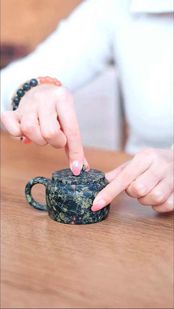 寻武记安山玉壶盖松动老炮壶