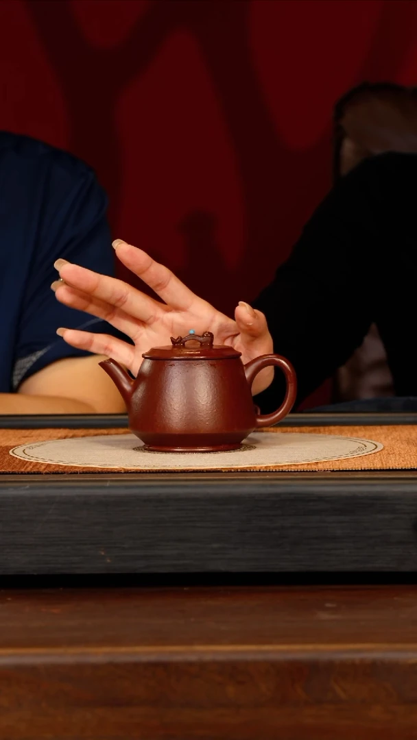 茶壶紫砂宜兴紫砂LHQ 龙血砂 轩韵 180cc