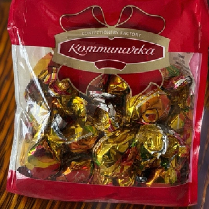 俄洛哆白俄罗斯香浓樱桃味蓝莓味橙子树莓糖果巧克力夹心喜糖年货