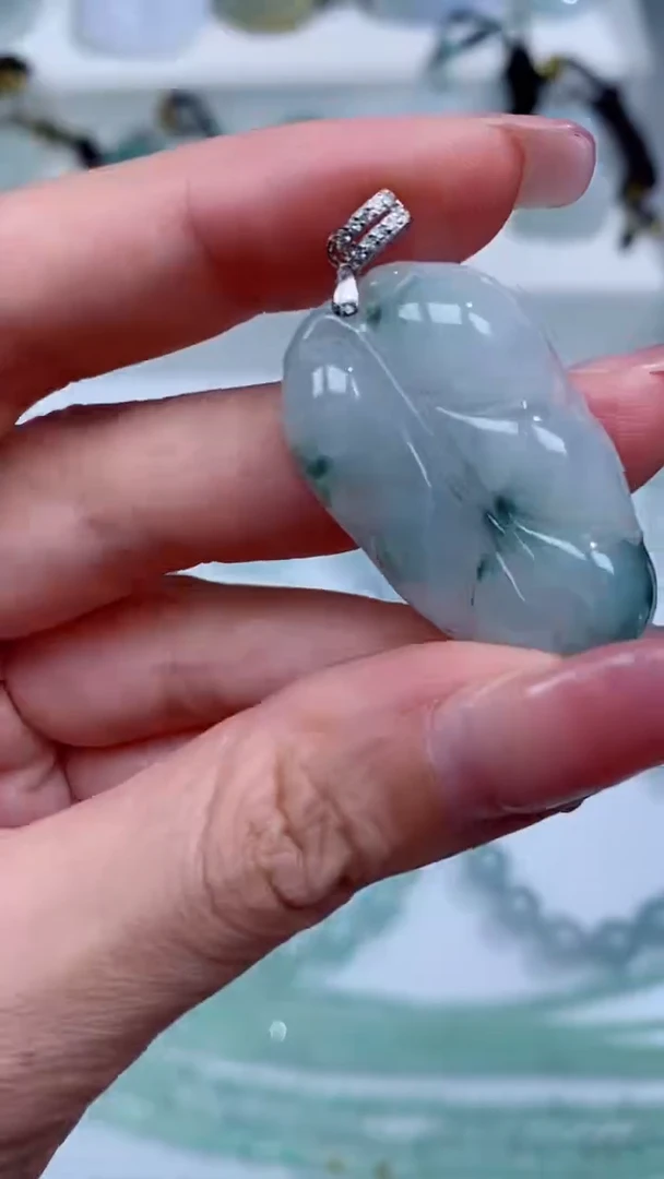 翡翠银S925镶嵌颈饰吊坠