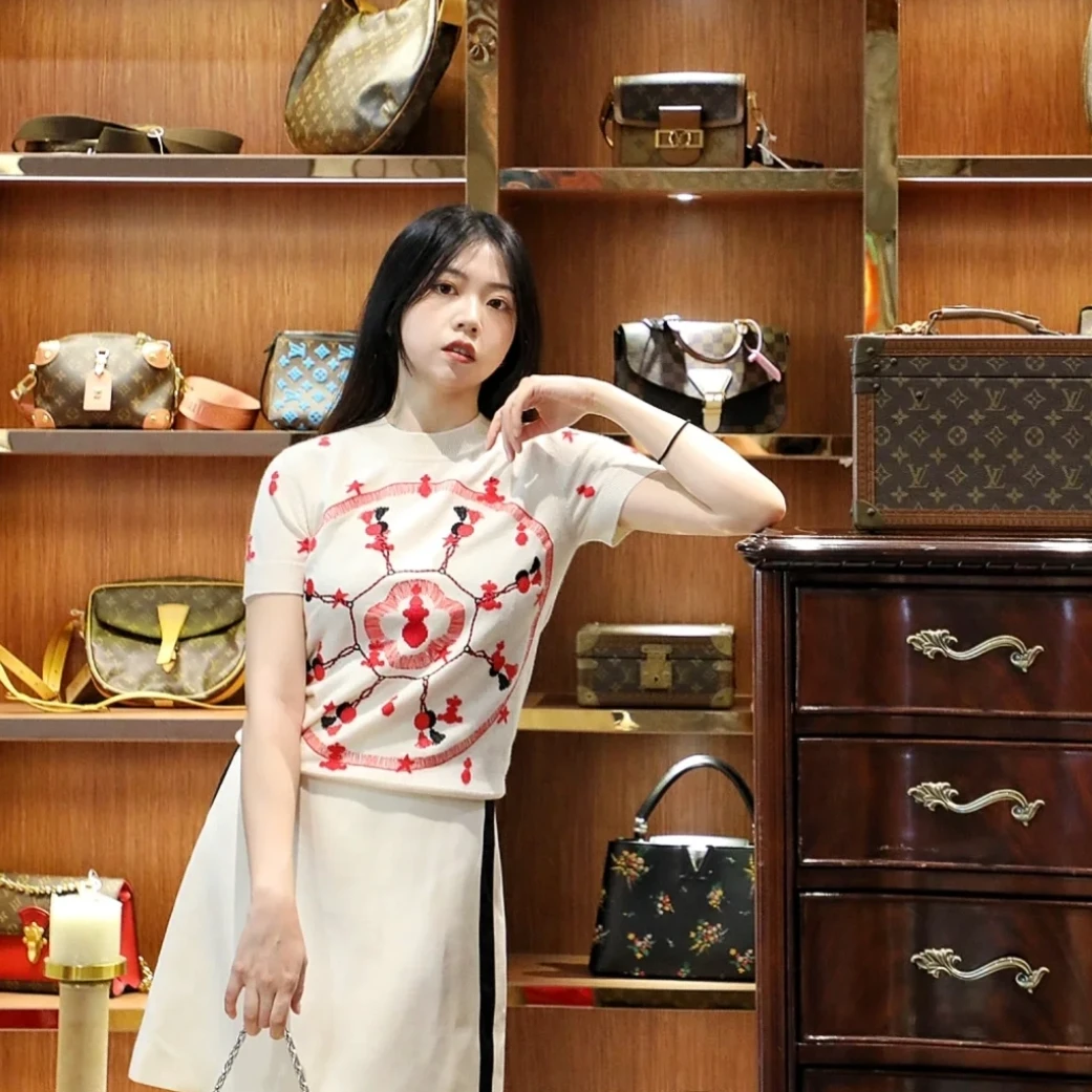 未使用 Hermes/爱马仕 米色拼红色针织上衣/34