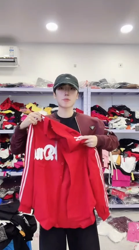 闪电购精品女装54M