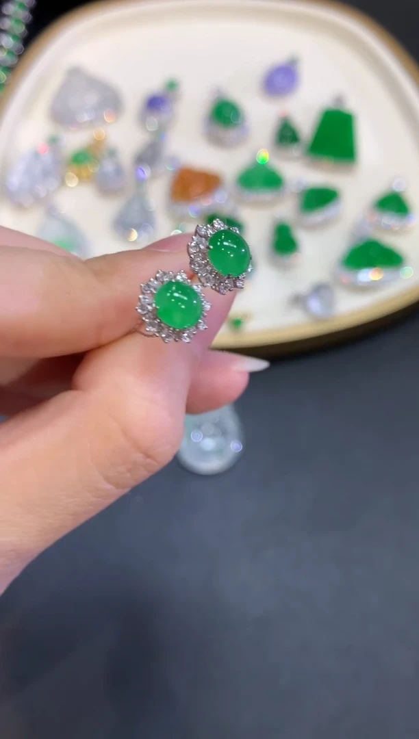 翡翠18K金镶嵌耳饰W275|7800