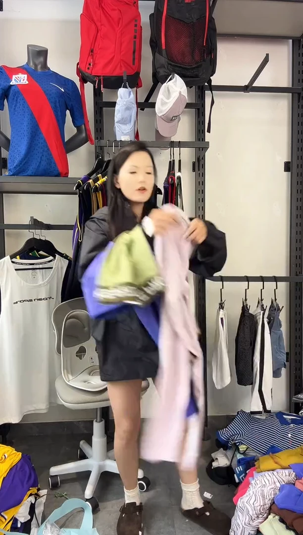422编码 瑕疵款直播间过款为准 尺码3