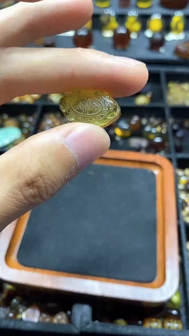 琥珀颈饰未镶嵌天然缅甸琥珀手串