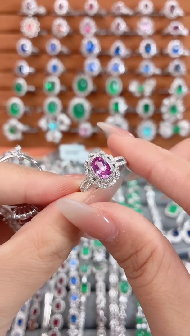 戒指彩色蓝宝石铂Pt950镶嵌0.63克拉