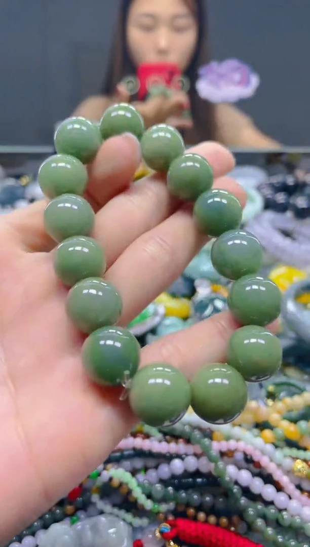 颈饰未镶嵌翡翠13MM/D/翡翠A货，一件也是批发价