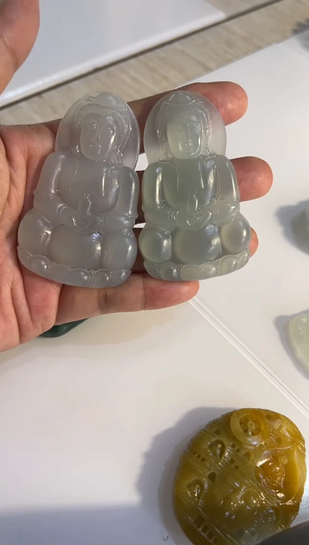 未镶嵌定制翡翠观音