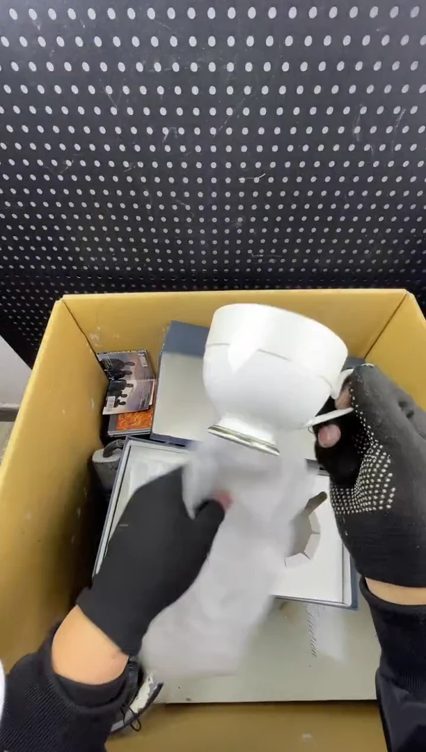 西****子小懂中古百货2号店