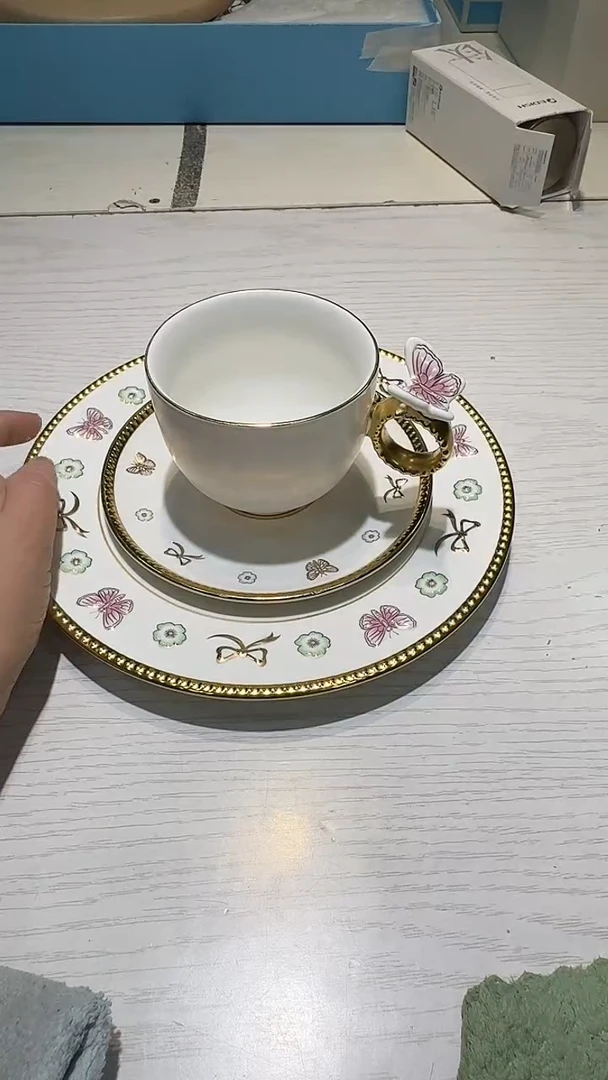 瓷片生活的本意就是开心@@1