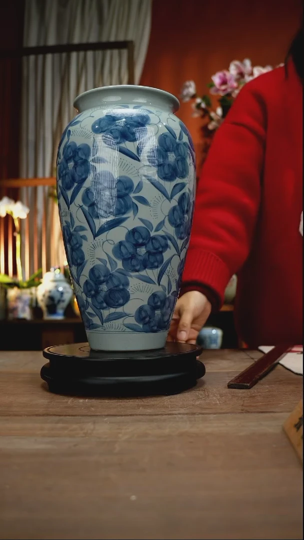 当代景德镇设计师釉下手绘陶瓷花瓶