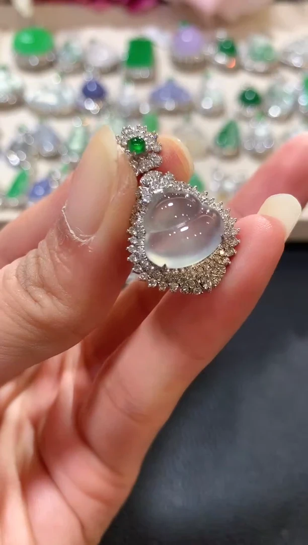 吊坠(不含链)18K金镶嵌翡翠z139