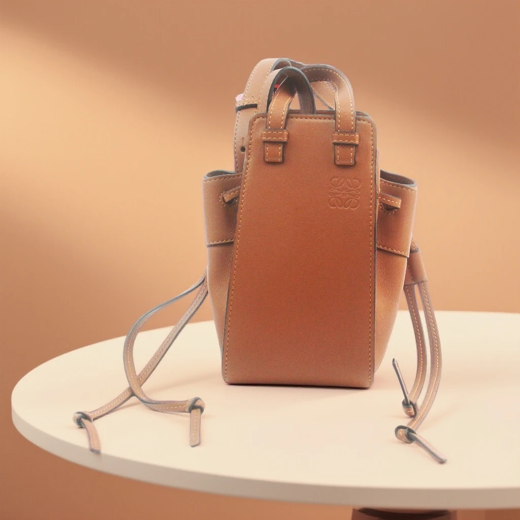 95新 LOEWE/罗意威 81594B 焦糖色吊床包mini手提单肩斜挎包