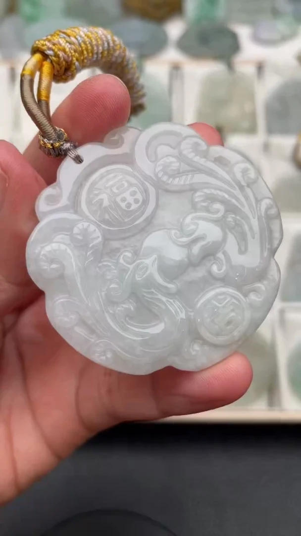 颈饰未镶嵌翡翠天然缅甸翡翠A货420