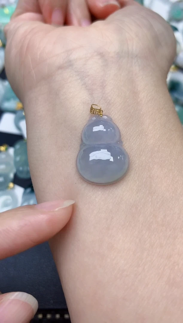 颈饰18K金镶嵌翡翠天然缅甸A货翡翠