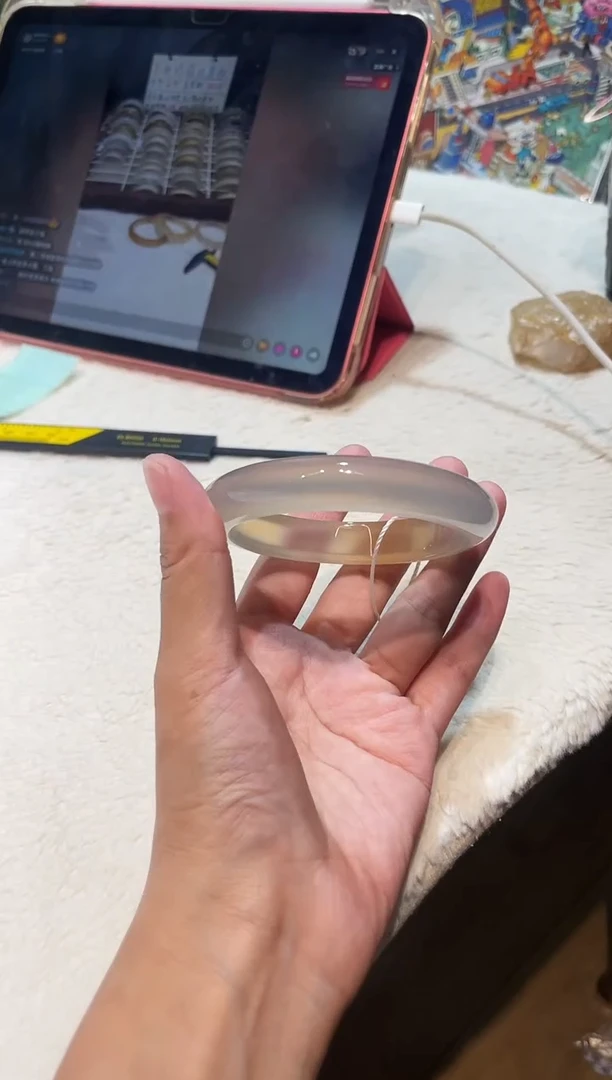 玛瑙/玉髓手镯未镶嵌58.3鉴赏期48小时