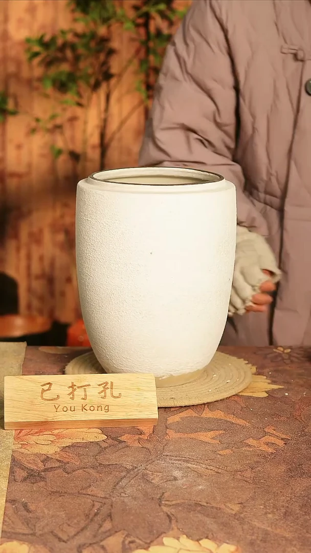 陶瓷22-154高26口16误差2已打孔